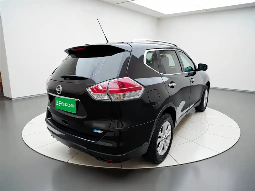 Nissan X-Trail 2014 2.0L CVT Comfort 2WD