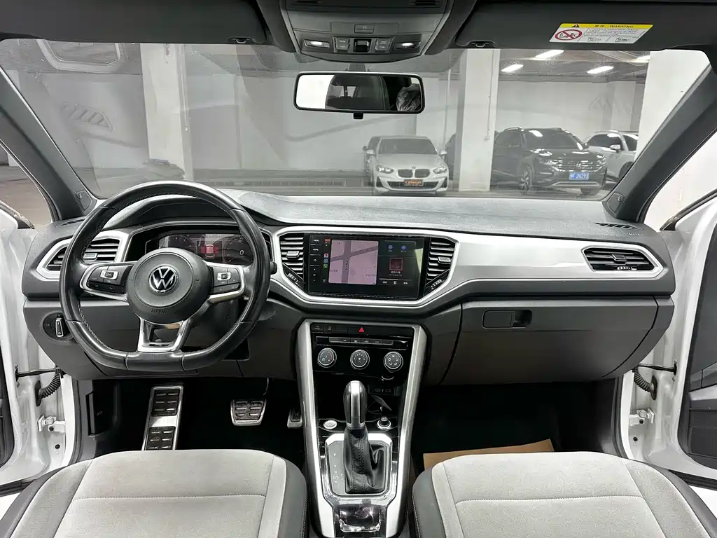 VOLKSWAGEN T ROC EXPLORING SONGS