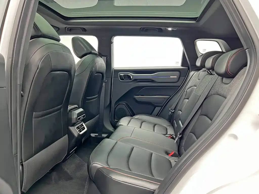 Geely Cowboy — миниатюра 15