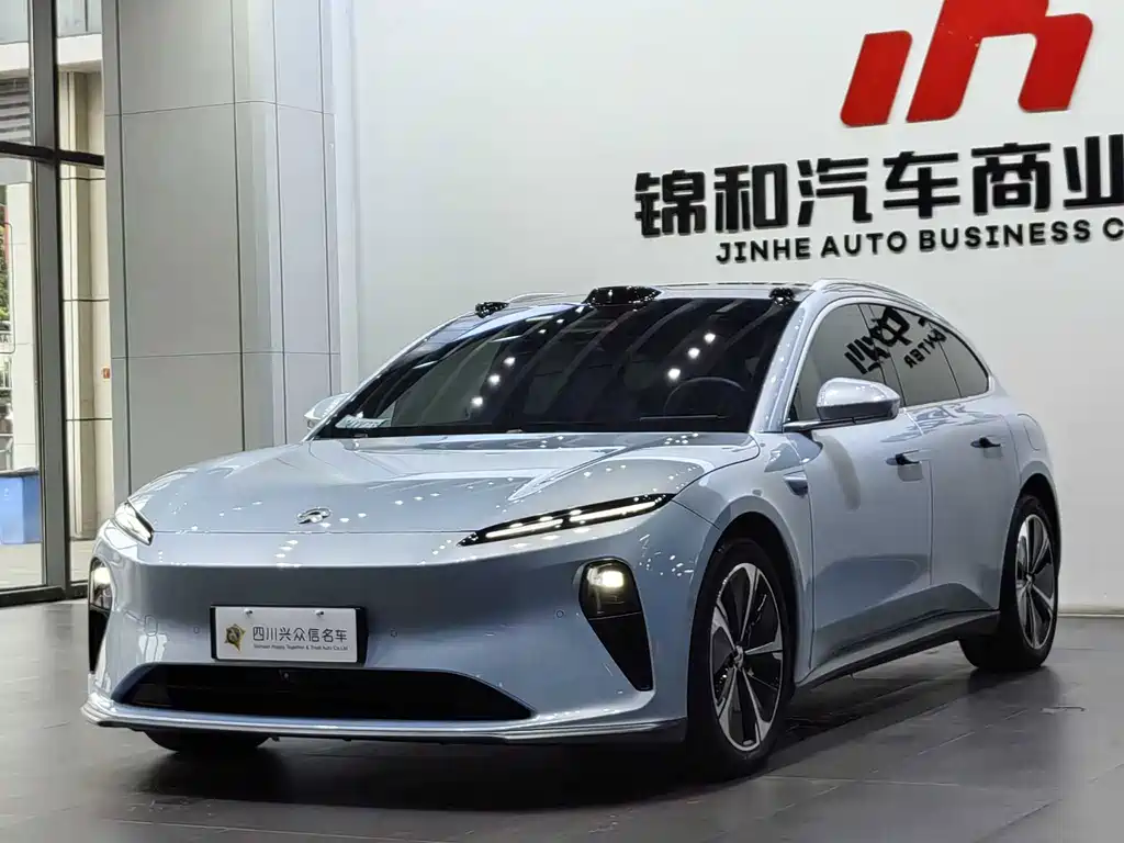 NIO ET5T