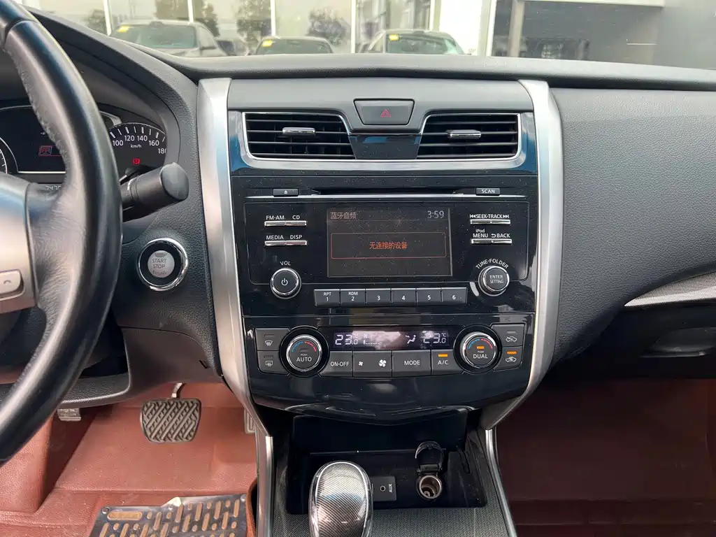 Nissan Teana — миниатюра 9