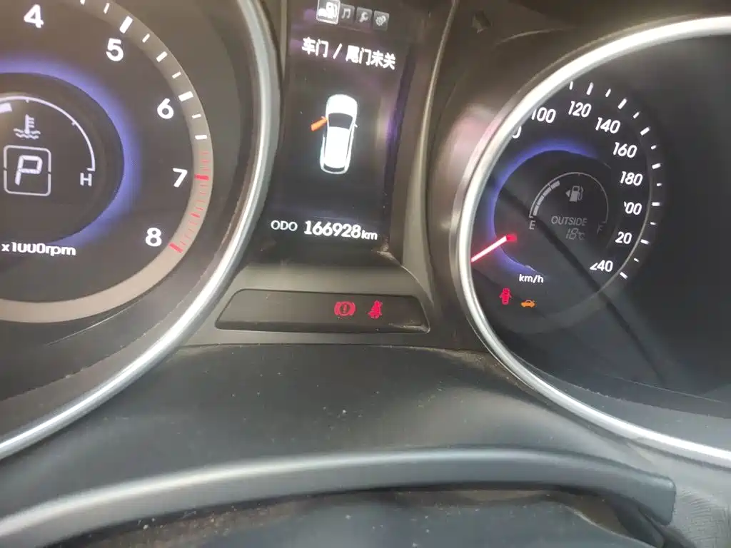 Hyundai Santa Fe — миниатюра 13