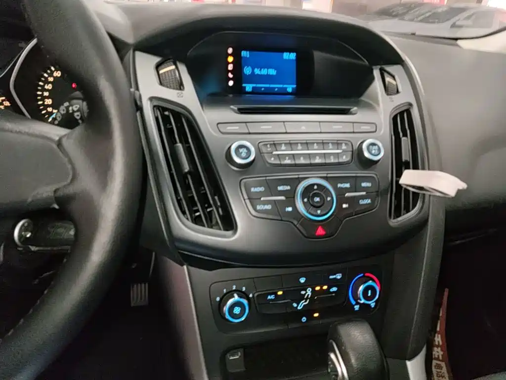 Ford Focus — миниатюра 13
