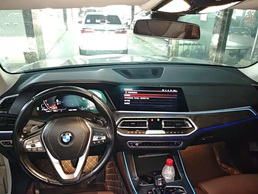 BMW X5 (Import) — миниатюра 10