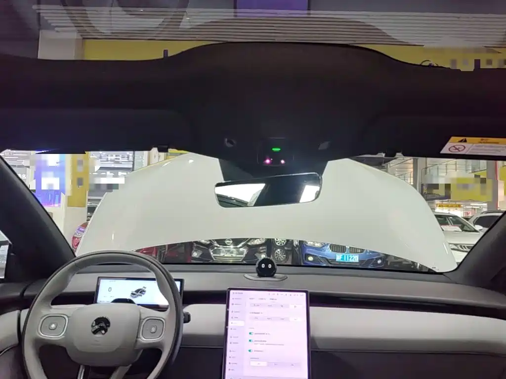 NIO ET5 — миниатюра 18