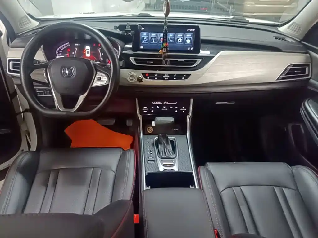 Changan CS75 — миниатюра 10