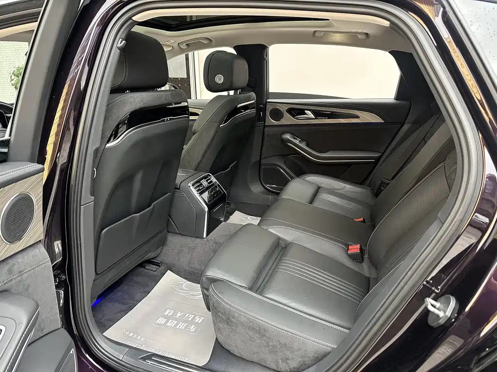 Hongqi H9 2020 2.0T
