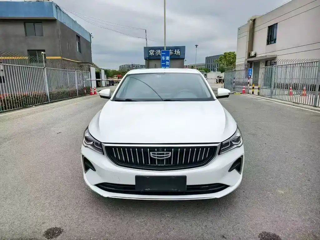 Geely Emgrand — миниатюра 2