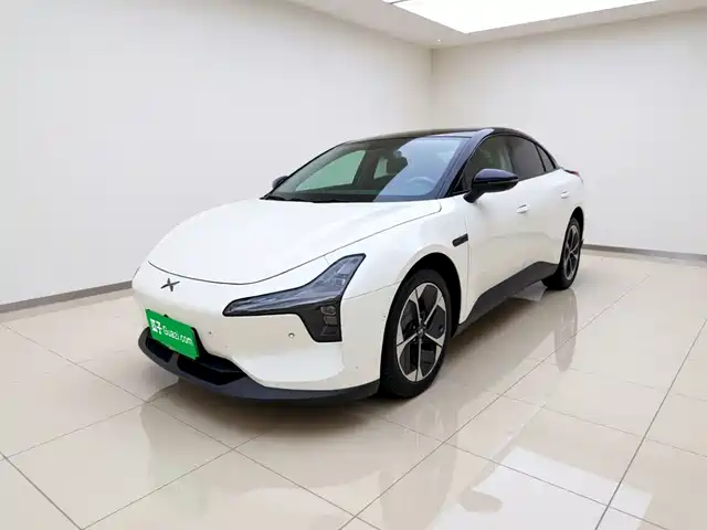 2025 Xpeng Mona M03