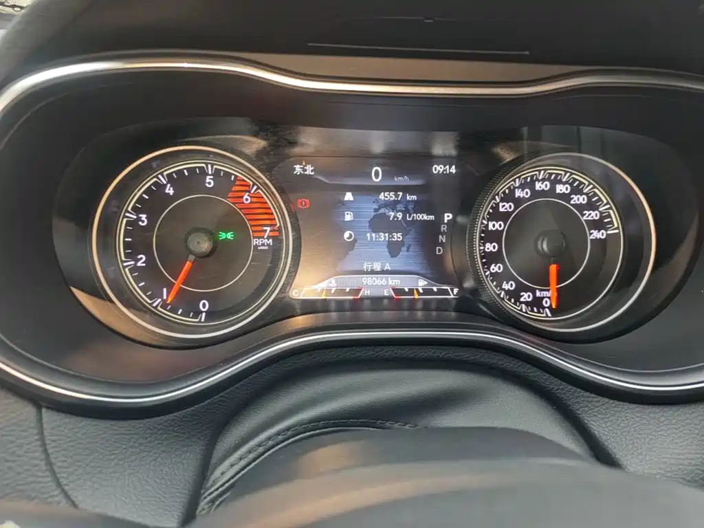 Jeep Cherokee — миниатюра 12