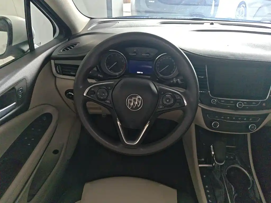 Buick Verano — миниатюра 11
