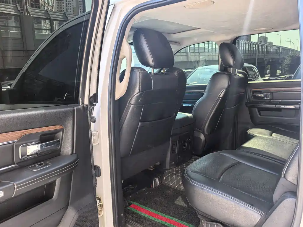 RAM Ram Trucks — миниатюра 14