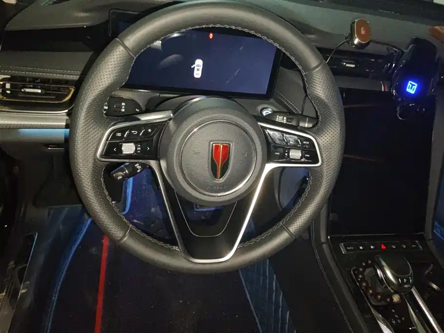 Hongqi Hongqi H5 — миниатюра 15