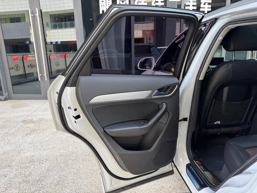 Audi Q3 — миниатюра 29