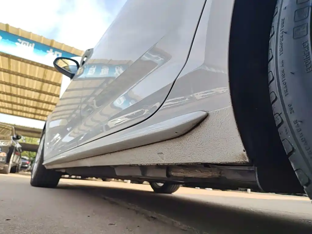 Audi A4L — миниатюра 22
