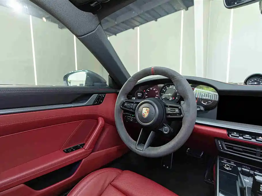 Porsche 911 2022 Carrera 4S 3.0T