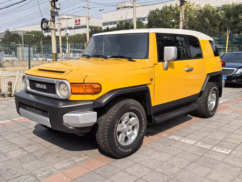 Toyota FJ Cruiser — миниатюра 30