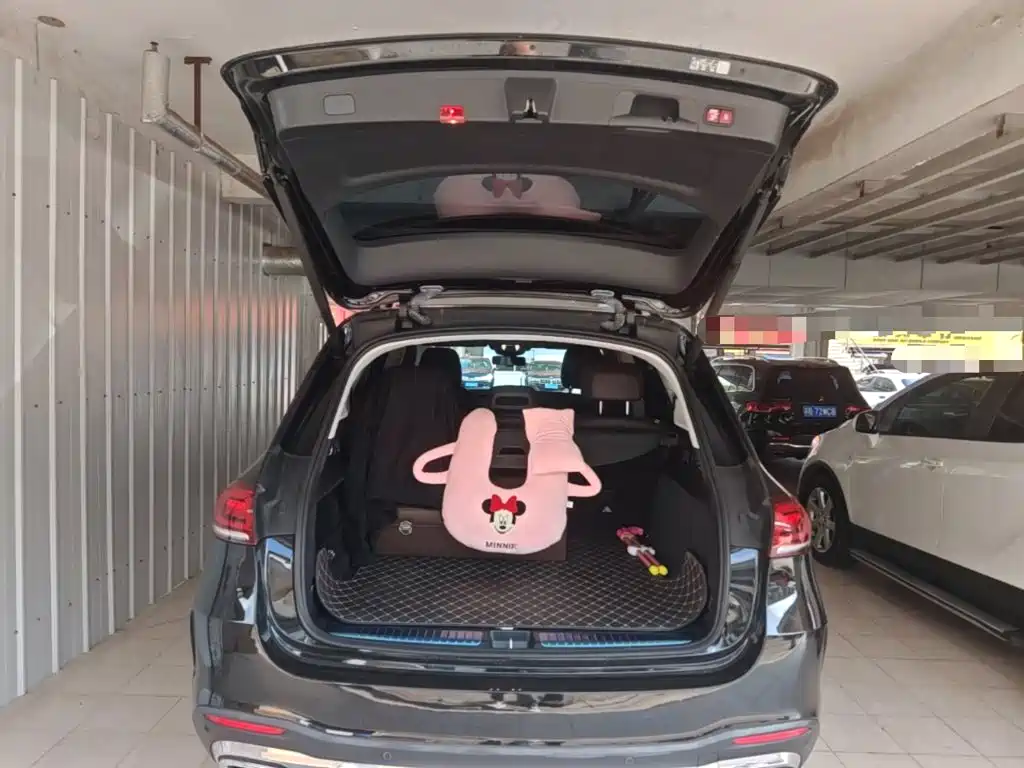 Mercedes-Benz GLE (Import) — миниатюра 19