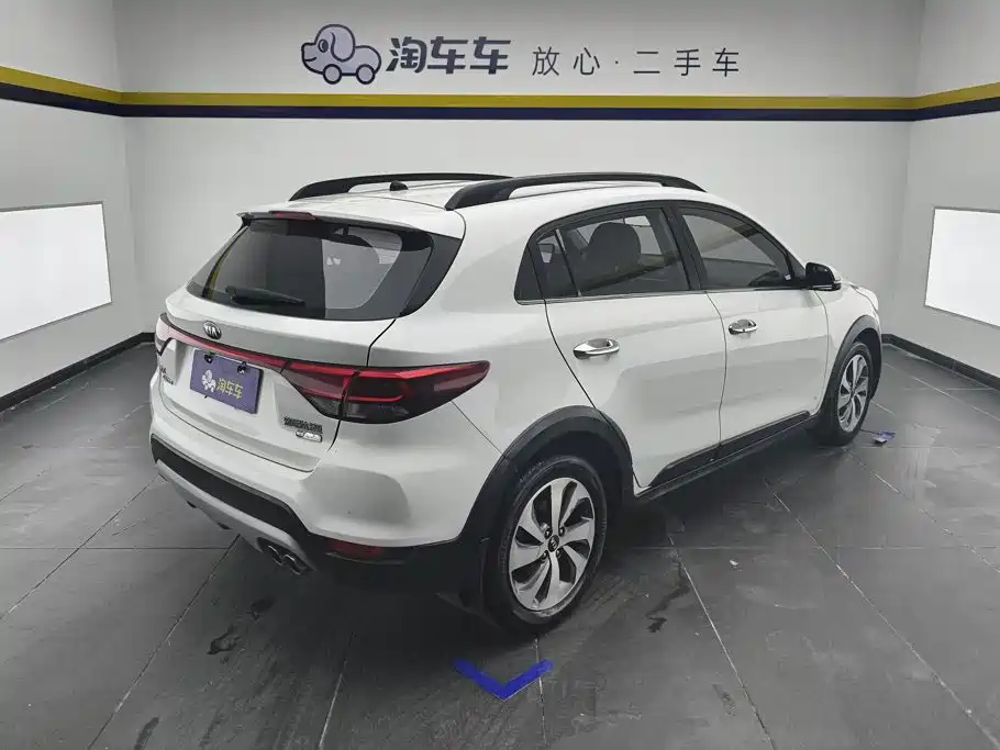 Kia KX Cross — миниатюра 3