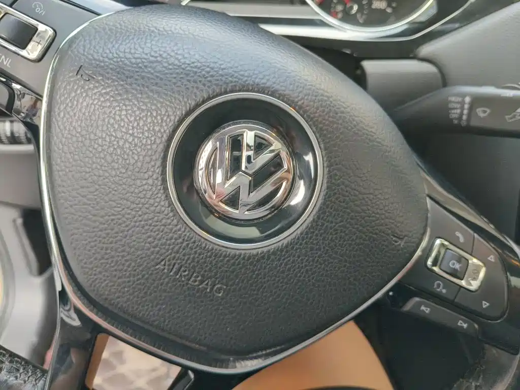 Volkswagen Sagitar — миниатюра 9