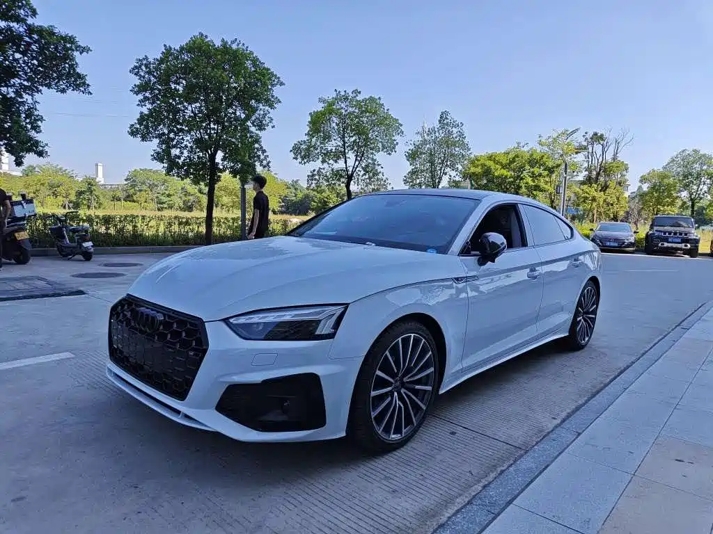 奥迪A5进口 2024款 Sportback 40 TFSI quattro 豪华动感型 2025