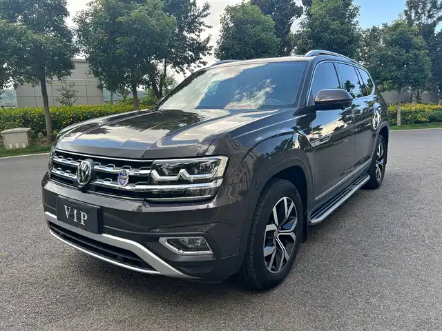 VOLKSWAGEN TOURANG 2018