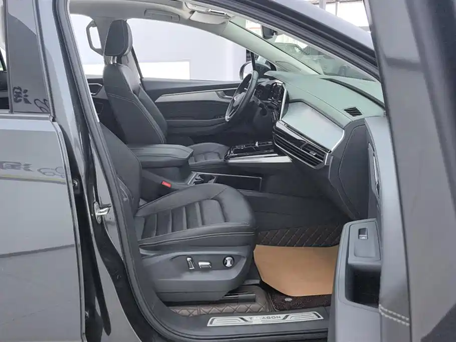 Volkswagen Viloran 2021 380TSI Luxury Pro