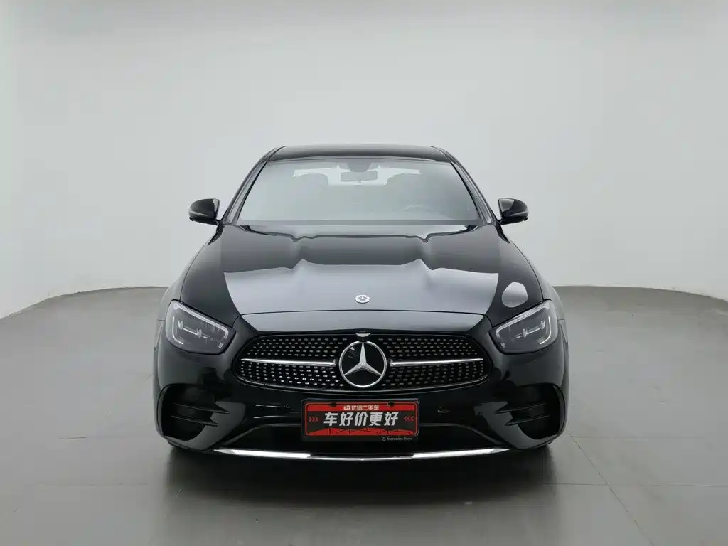 Mercedes-Benz E-Class — миниатюра 3