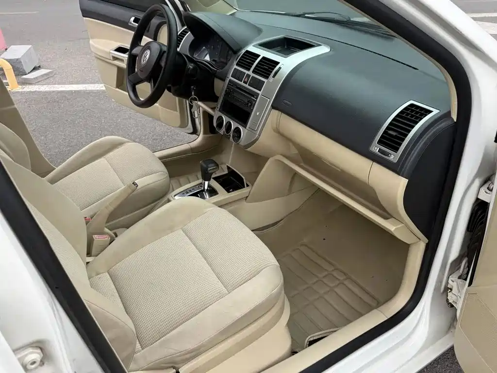Volkswagen Polo — миниатюра 10