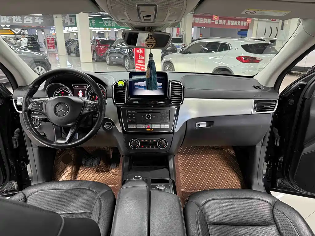 Mercedes-Benz GLE Coupe — миниатюра 18