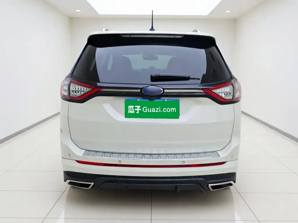 Ford Edge — миниатюра 5