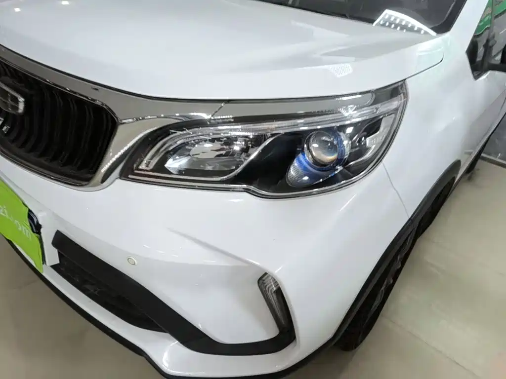 Geely Vision X3 — миниатюра 24