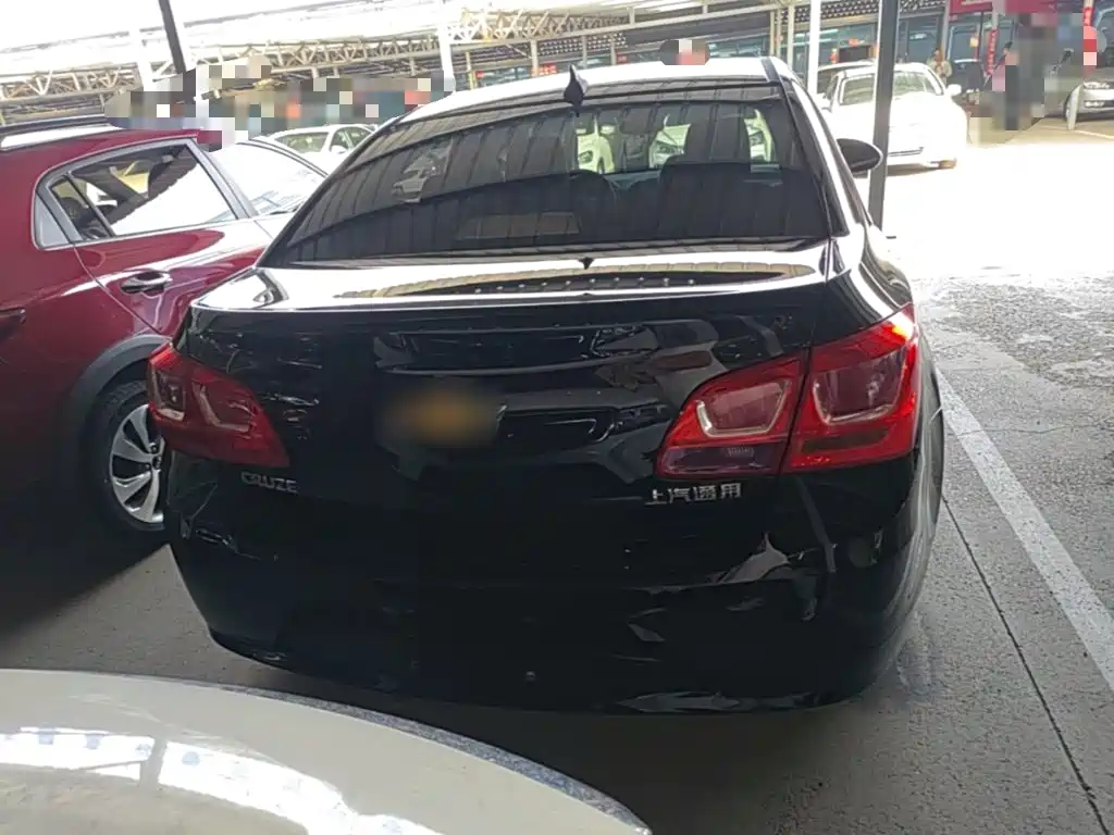 Chevrolet Cruze — миниатюра 6