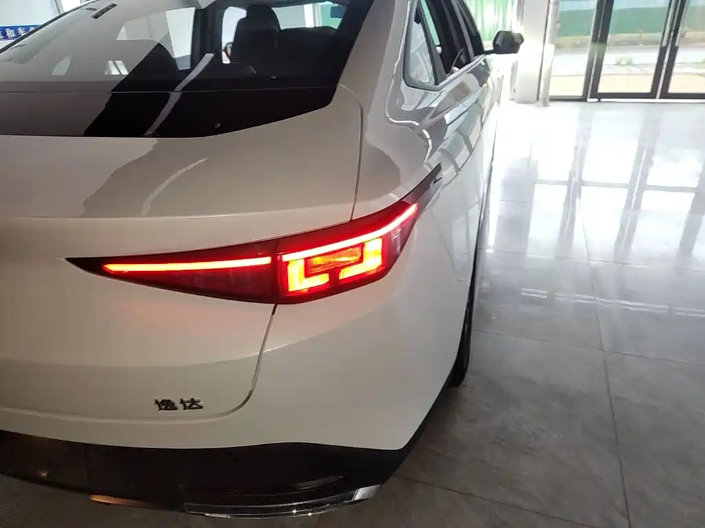 Changan Yida — миниатюра 8