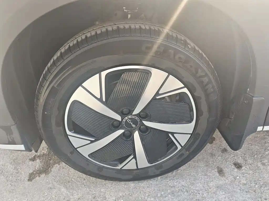 BYD Sealion 05 EV — миниатюра 7