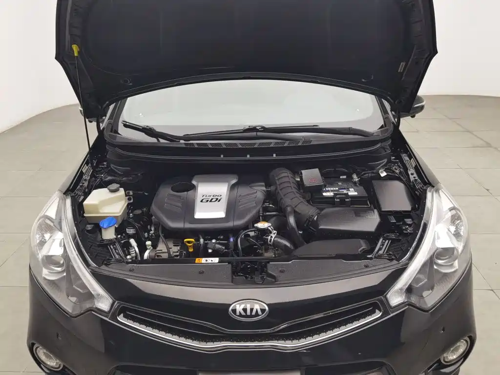 Kia Shuma — миниатюра 6