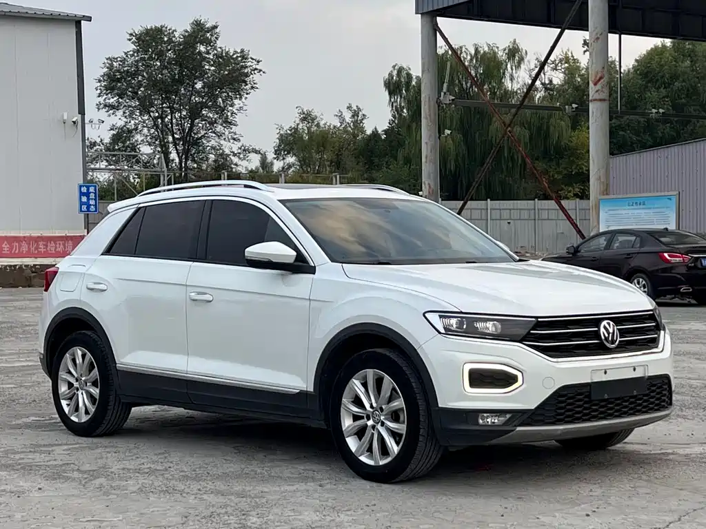 Volkswagen T-Roc — миниатюра 3