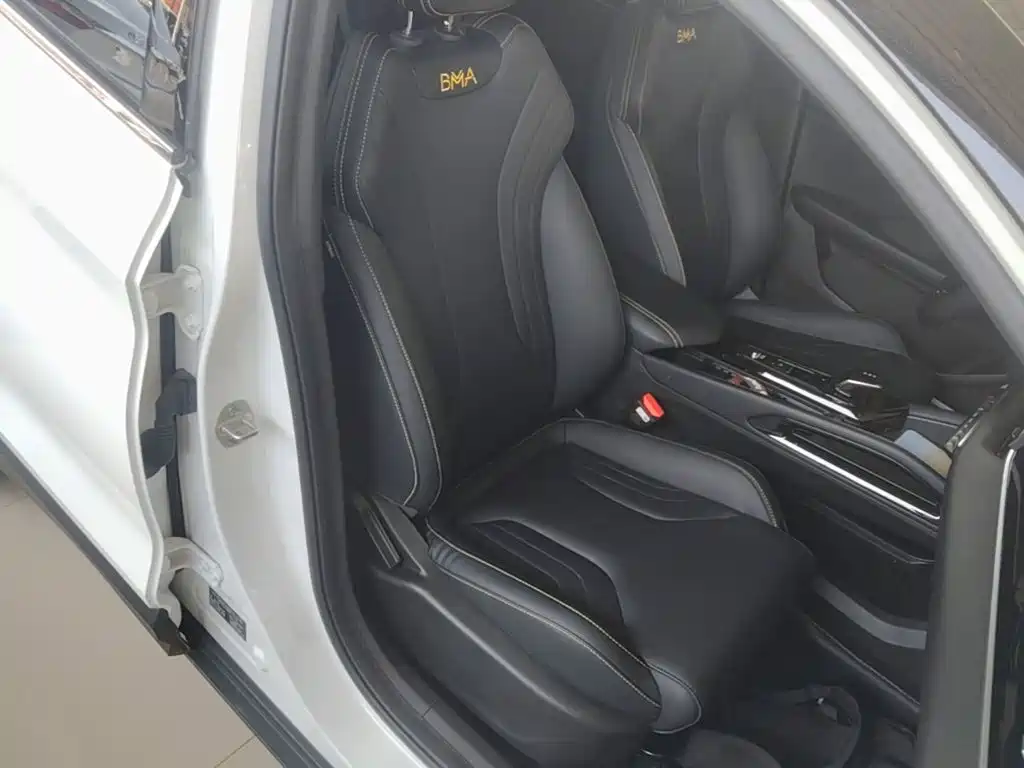 Geely Binyue — миниатюра 25