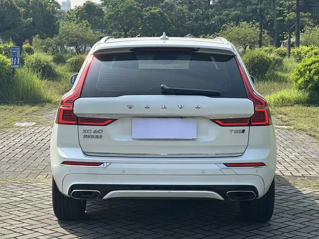 Volvo XC60 — миниатюра 8