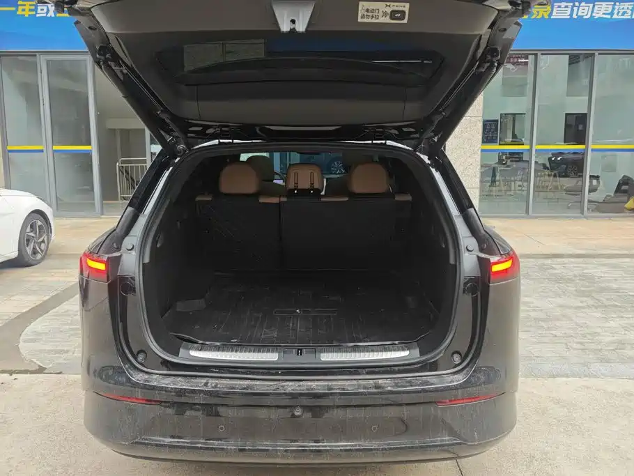 Xpeng G9 2025 625 Max