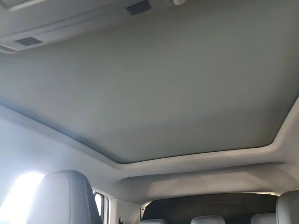 Volkswagen T-Cross — миниатюра 18