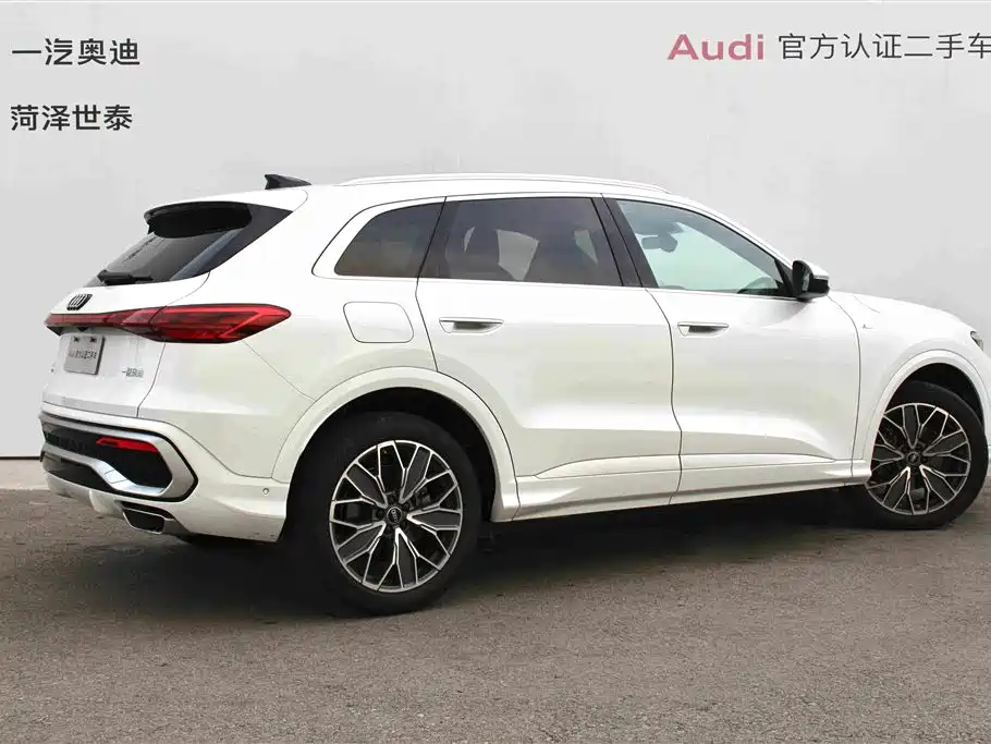 Audi Q5L — миниатюра 3