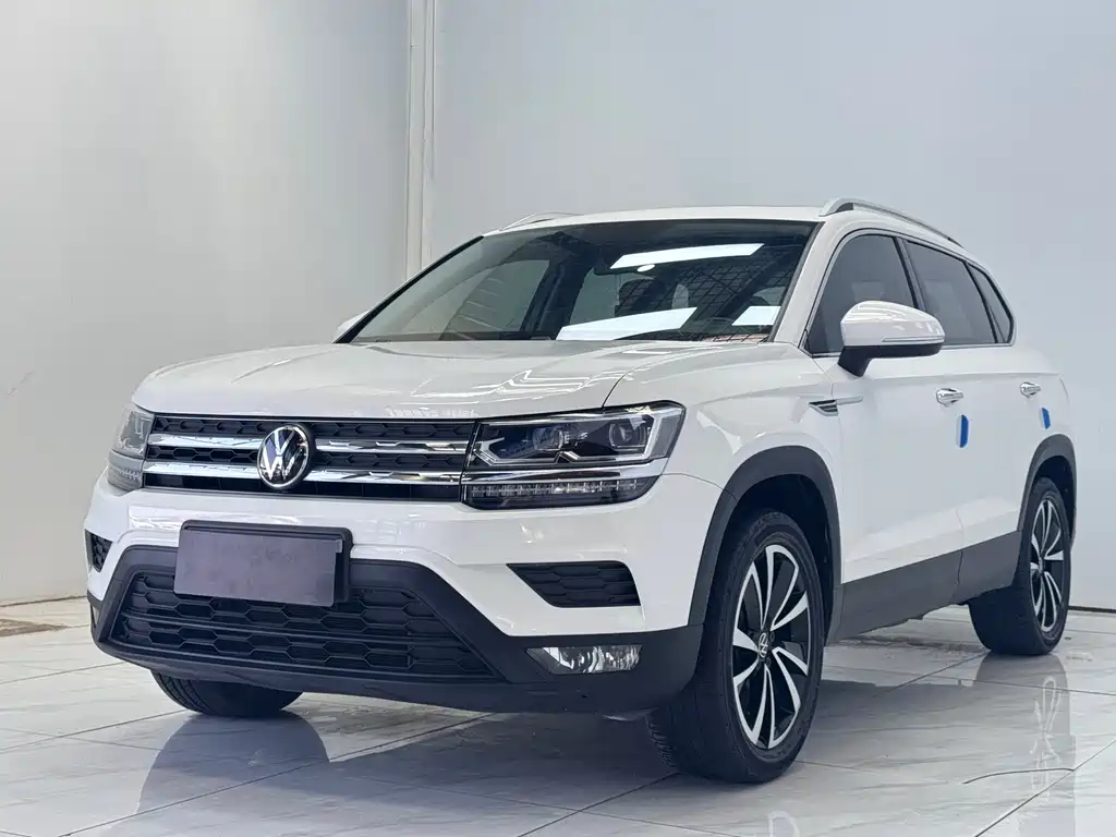 Volkswagen Tharu 2021