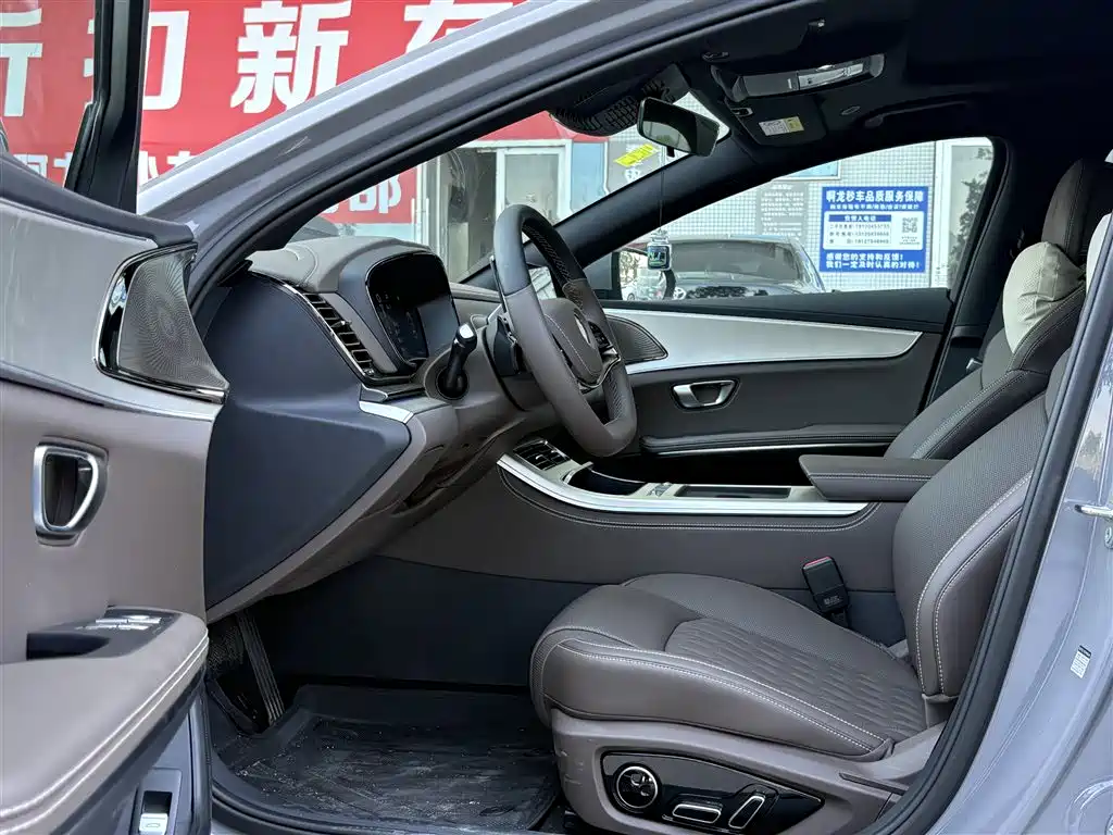 BYD Han — миниатюра 6