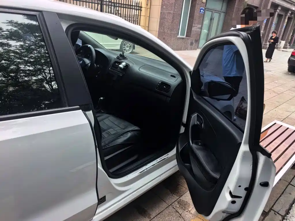 Volkswagen Polo — миниатюра 18