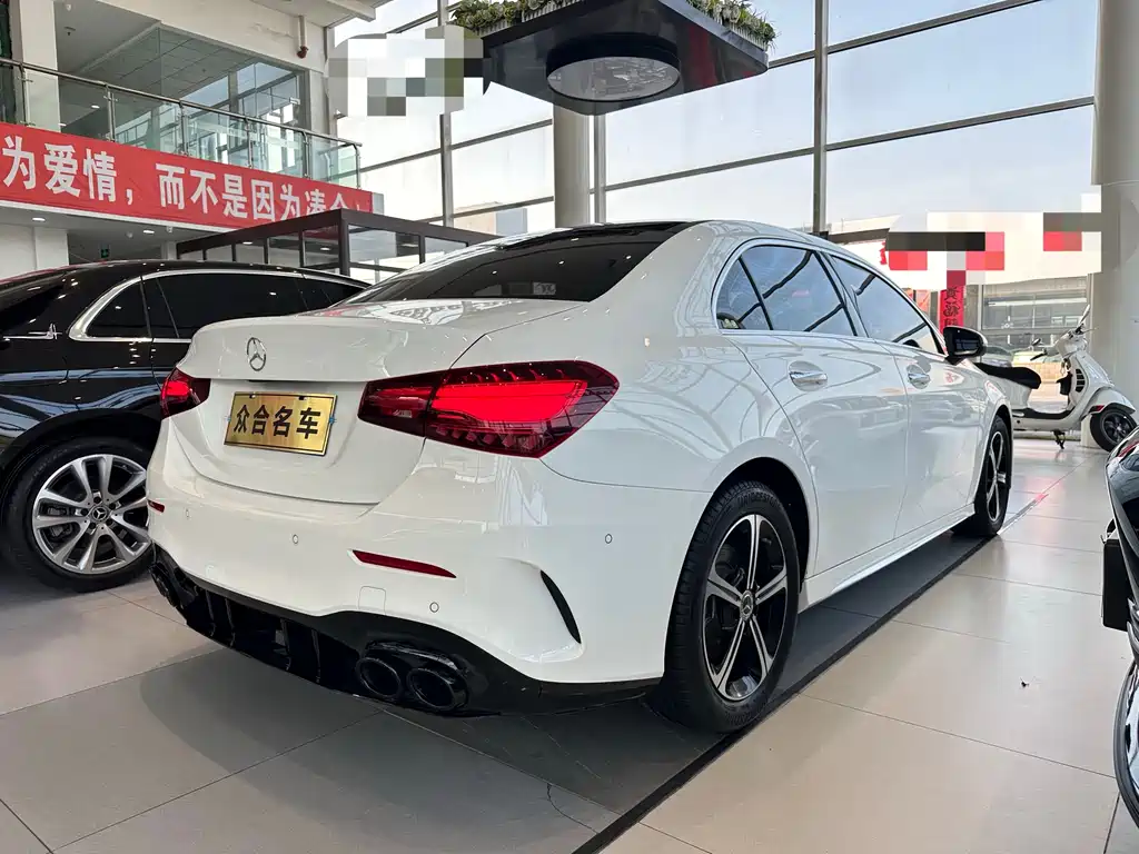 MERCEDES-BENZ A CLASS