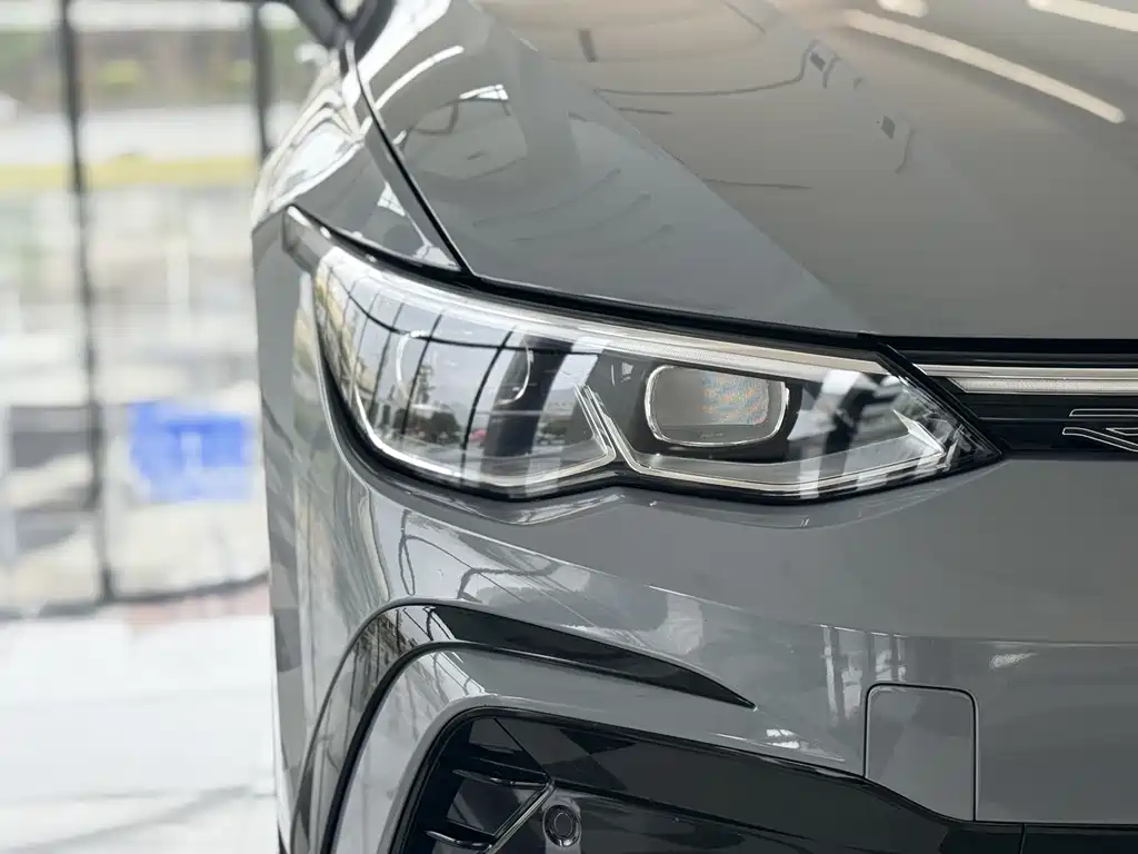 Volkswagen Golf — миниатюра 9