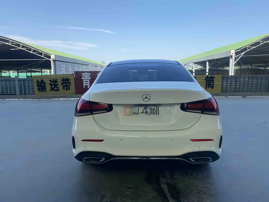 MERCEDES-BENZ  A CLASS