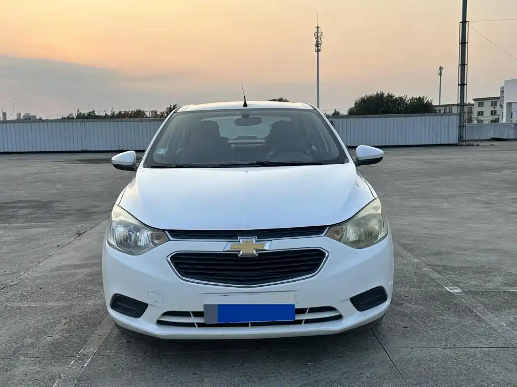 Chevrolet Sail — миниатюра 3