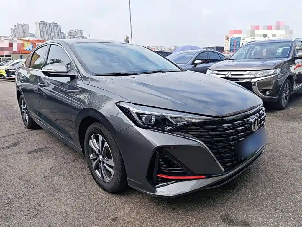 Changan Eado — миниатюра 4